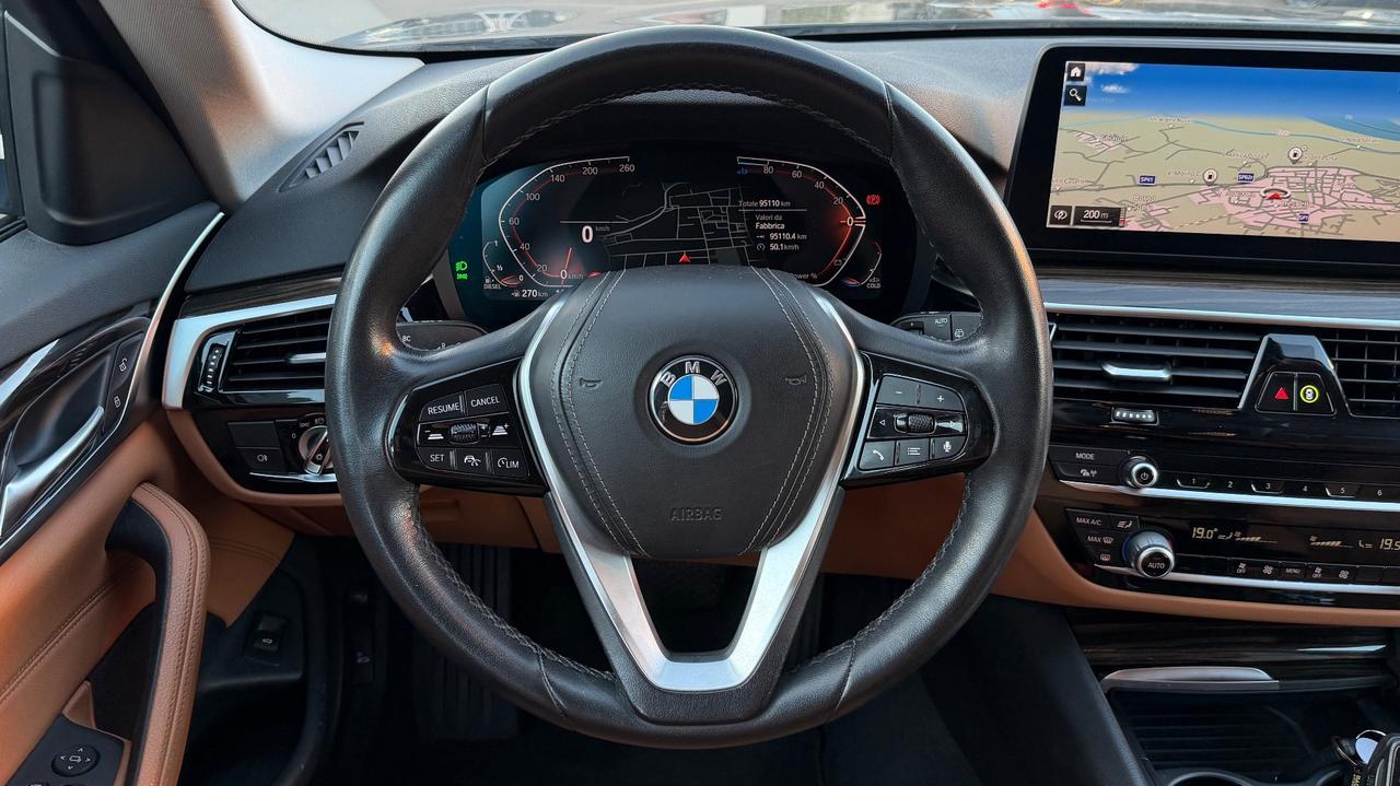 BMW 520D TOURING 48V 2.0 LUXURY 190 CV - FULL LED, PELLE, VIRTUAL COCKPIT