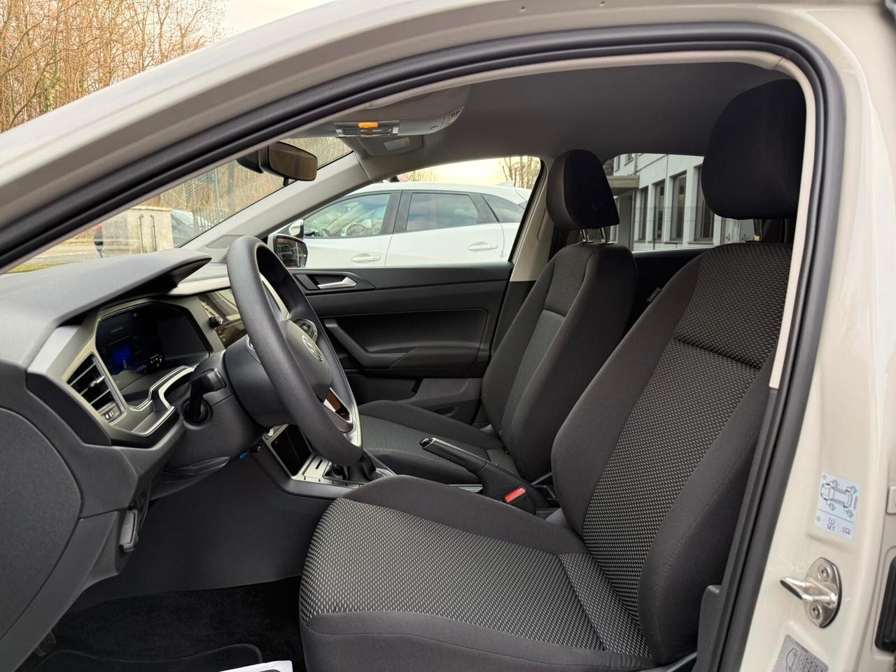 Volkswagen Polo TSI Life 80CV NEOPATENTATI