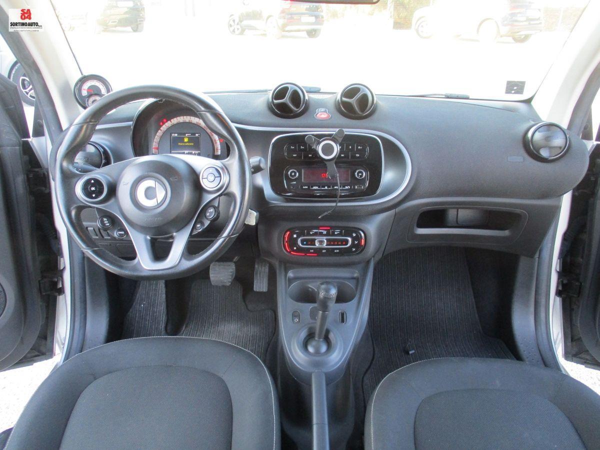 SMART Fortwo 70 1.0 t.amic Passion-2018 KM115000