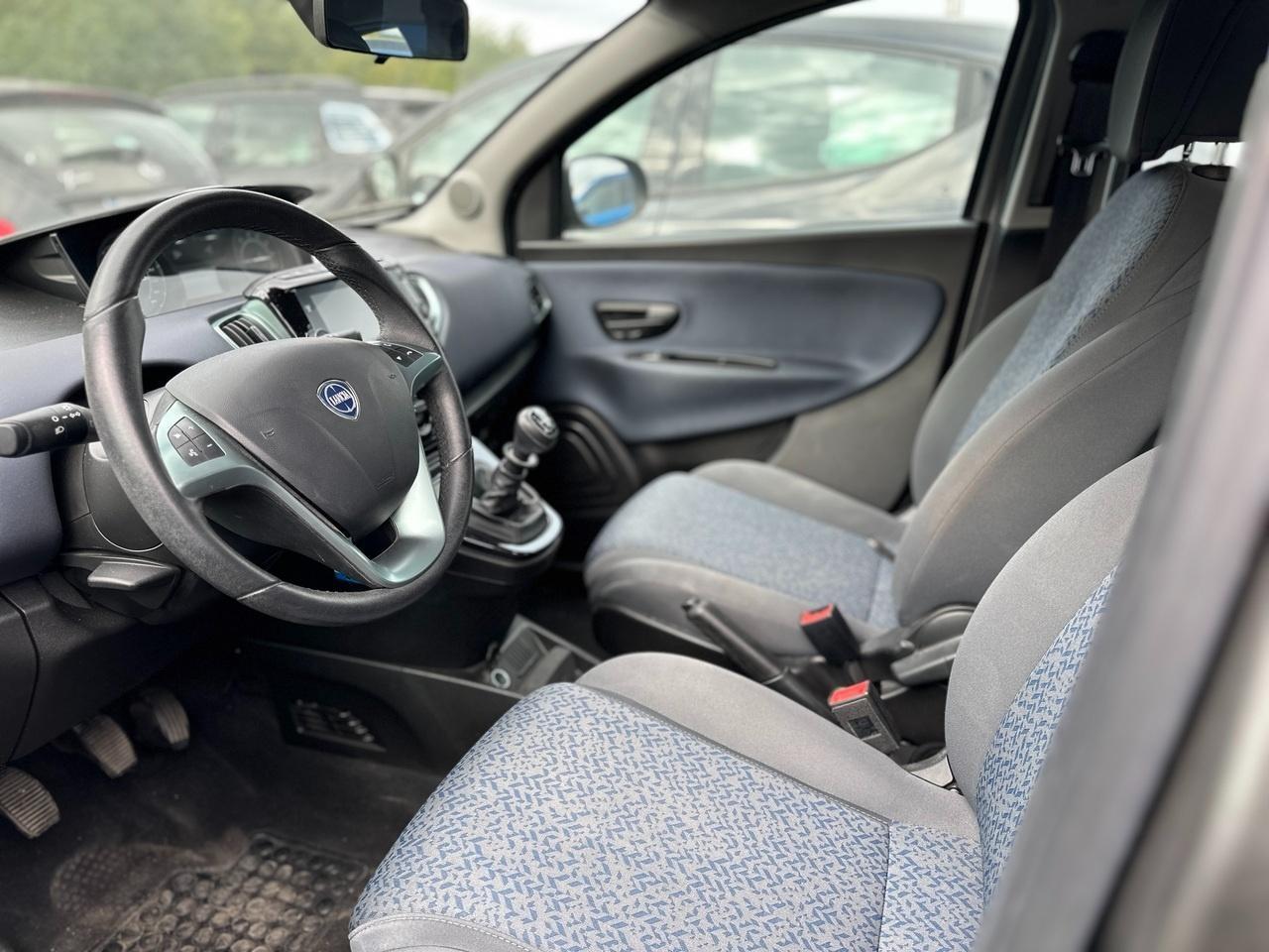 LANCIA Ypsilon III 2021 - Ypsilon 1.0 firefly hybrid Gold s&s 70cv 5p.ti