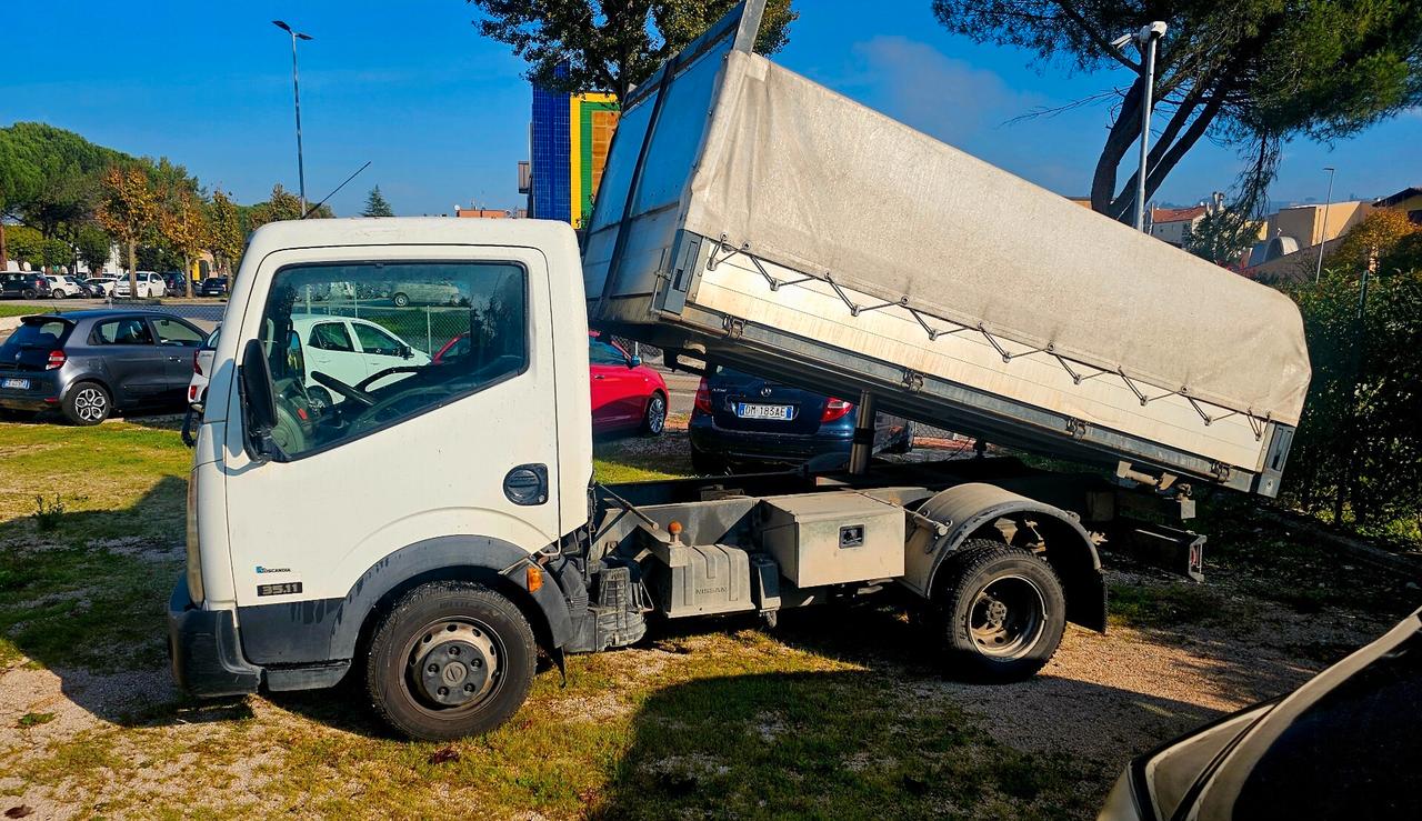 Nissan Cabstar 35 HD.11 2.5 TDI PL-RG Cabinato Basic