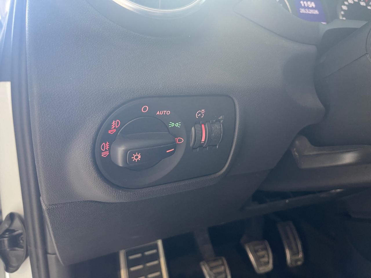 Audi A1 SPB 1.4 TDI 90cv Sline