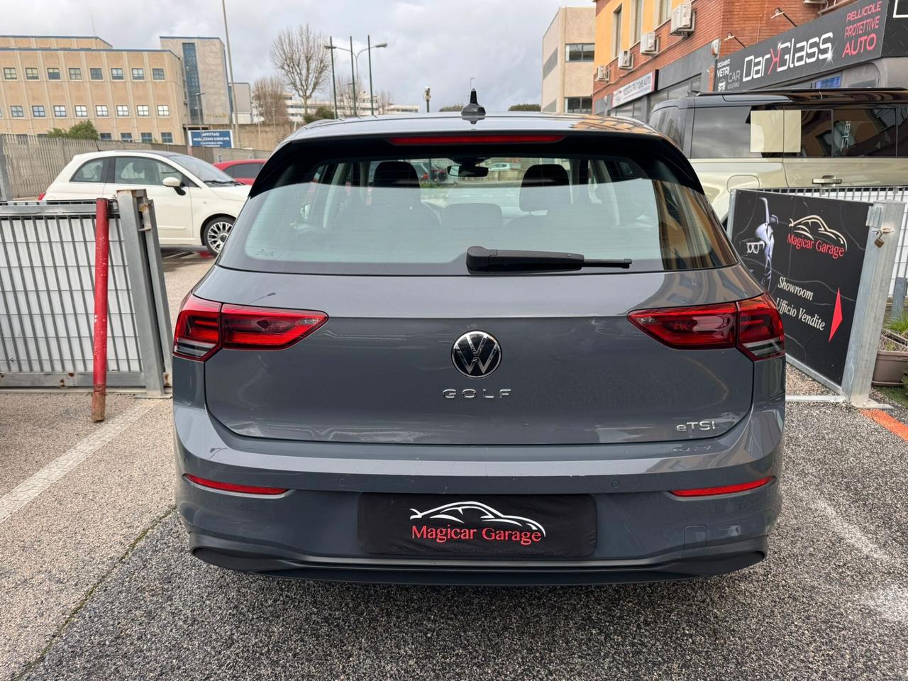 Volkswagen Golf 1.0 eTSI EVO DSG Life