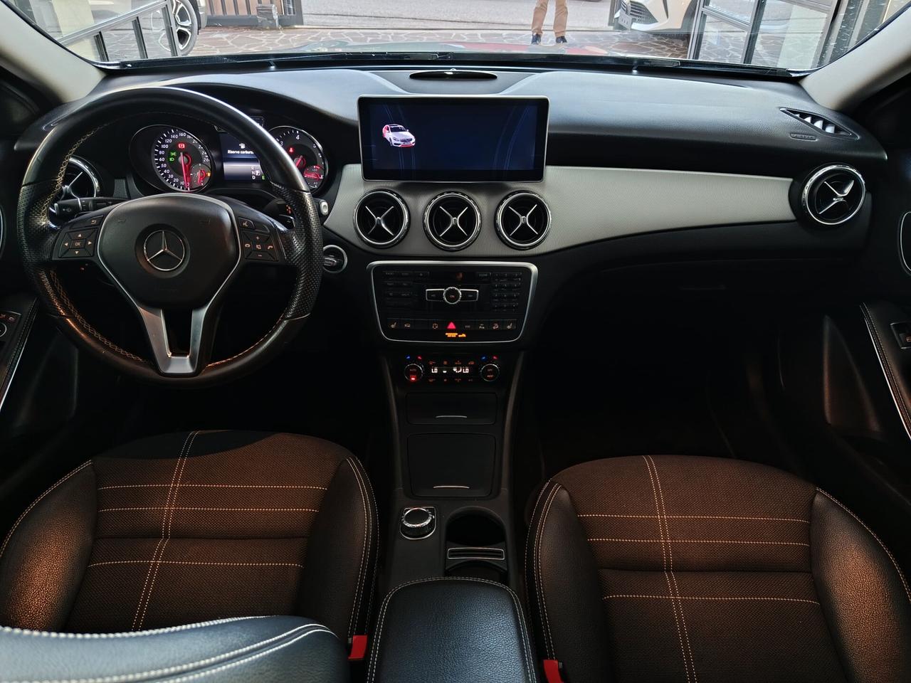 Mercedes-benz GLA 200 CDI Automatic 4Matic Sport