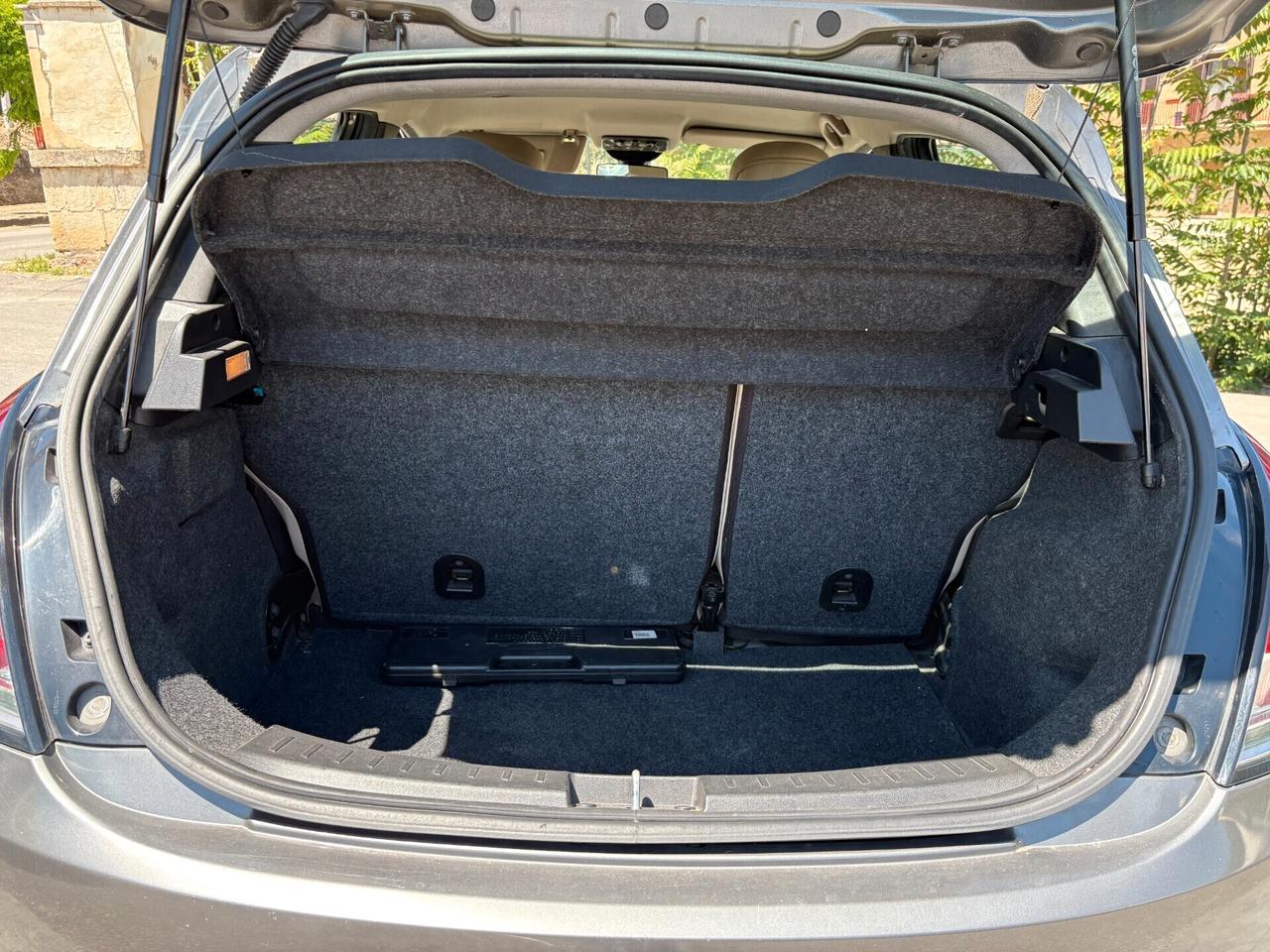 Lancia Ypsilon Gold 1.3 Multijet 5 Porte