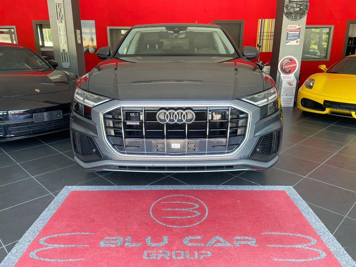 AUDI - Q8 - 50 TDI 286 CV quattro tiptronic Sport