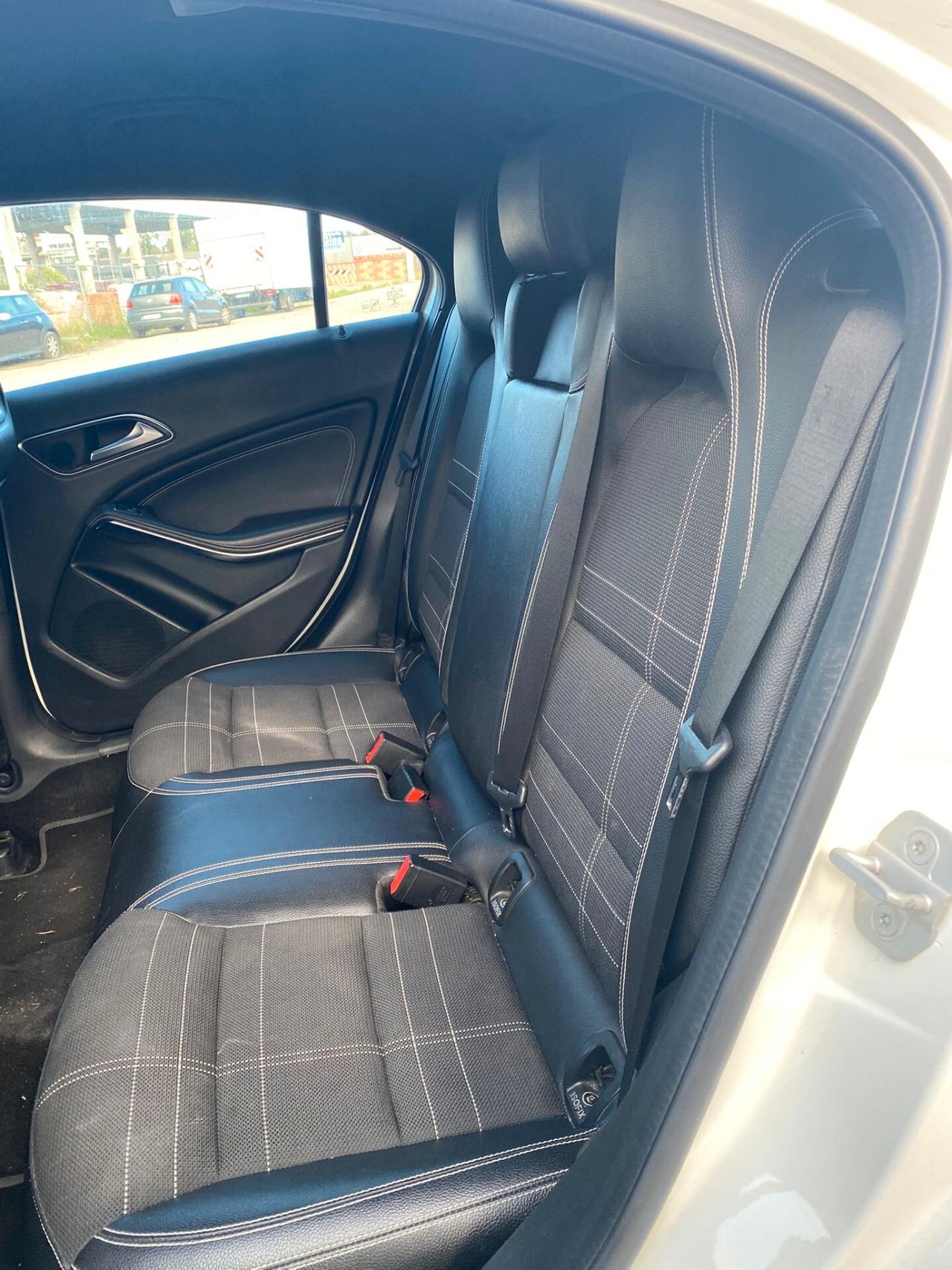 Mercedes-benz A 180 d Premium DIESEL 115 MILA KM