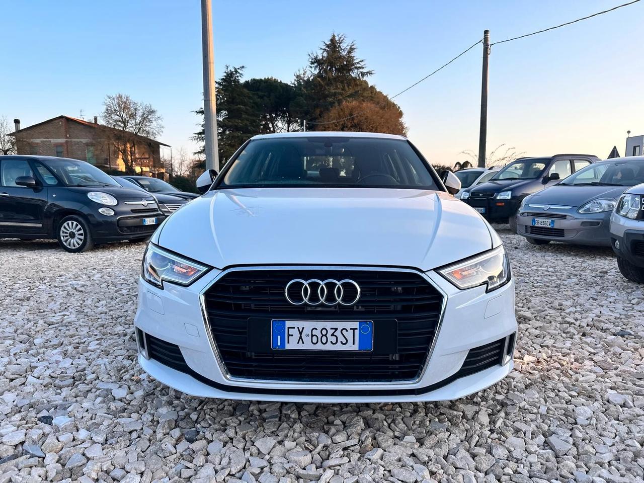 Audi A3 SPB 30 g-tron S tronic IN RIENTRO