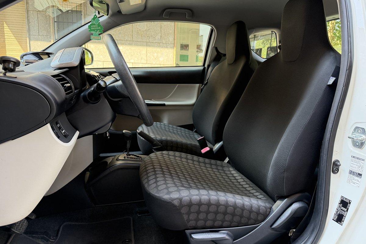 TOYOTA iQ 1.0 CVT Trend