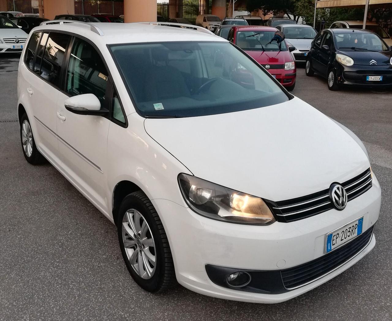 Volkswagen Touran 1.4 TSI DSG Highline EcoFuel