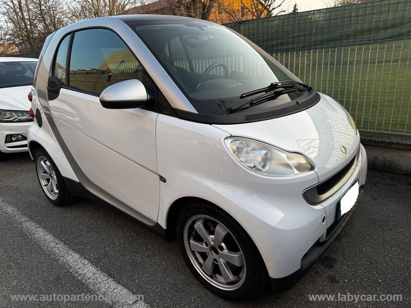 SMART fortwo 1000 52 kW MHD coupé passion