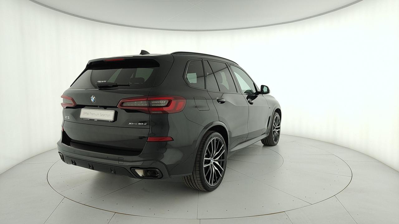 BMW X5 G05 2018 - X5 xdrive40d mhev 48V Msport auto