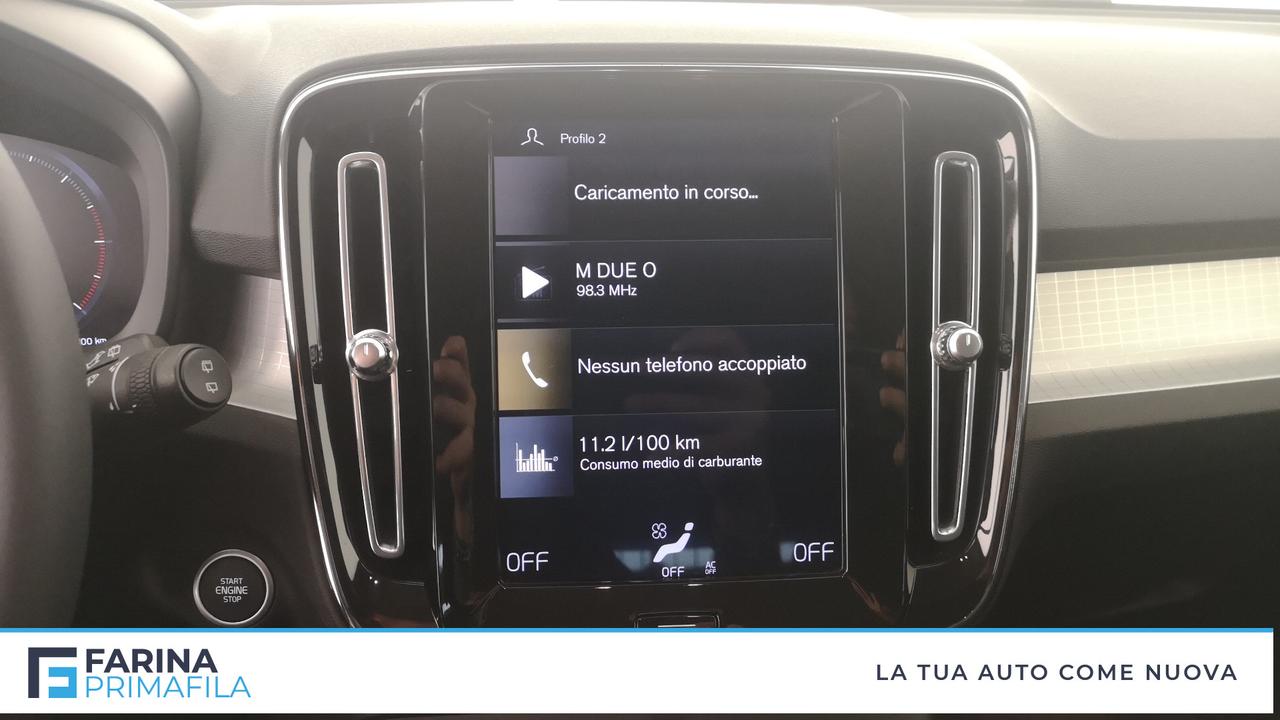 VOLVO XC40 - XC40 2.0 d3 Momentum Pro my21