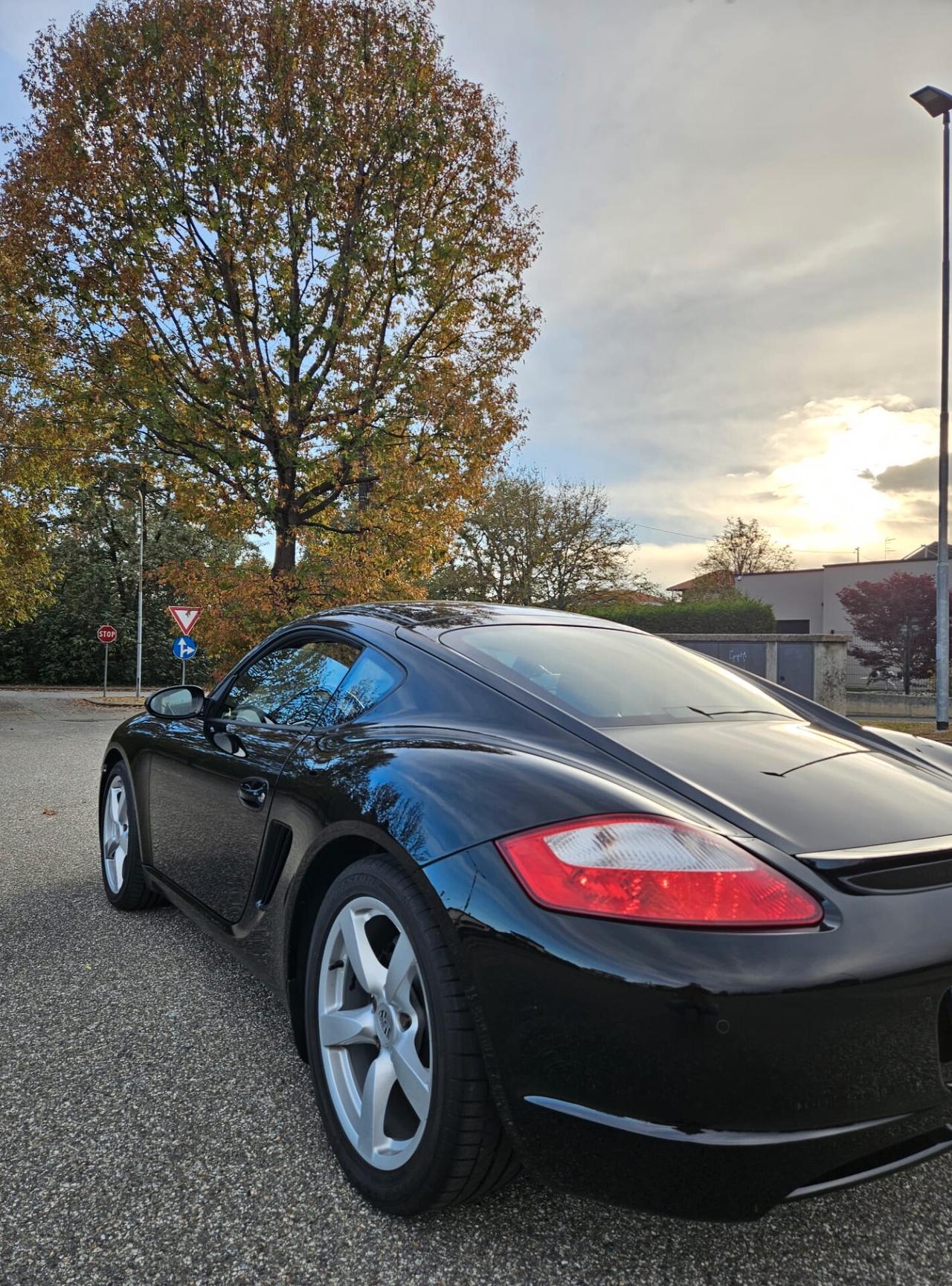 Porsche Cayman 2.7 DA VETRINA!