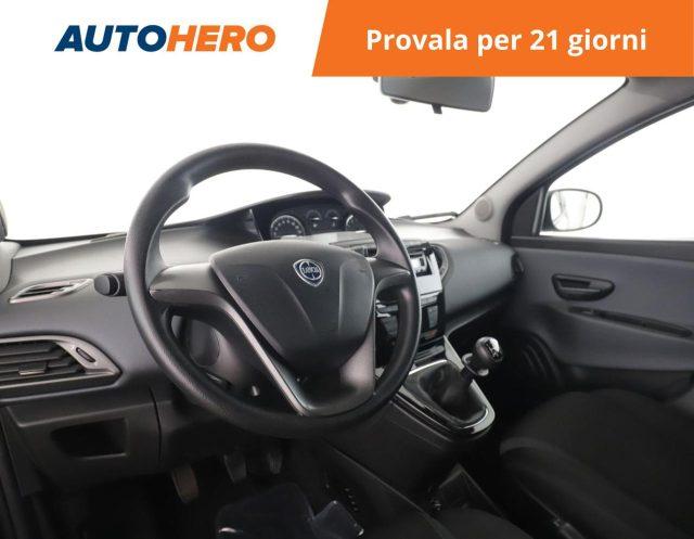 LANCIA Ypsilon 1.2 69 CV 5 porte Silver