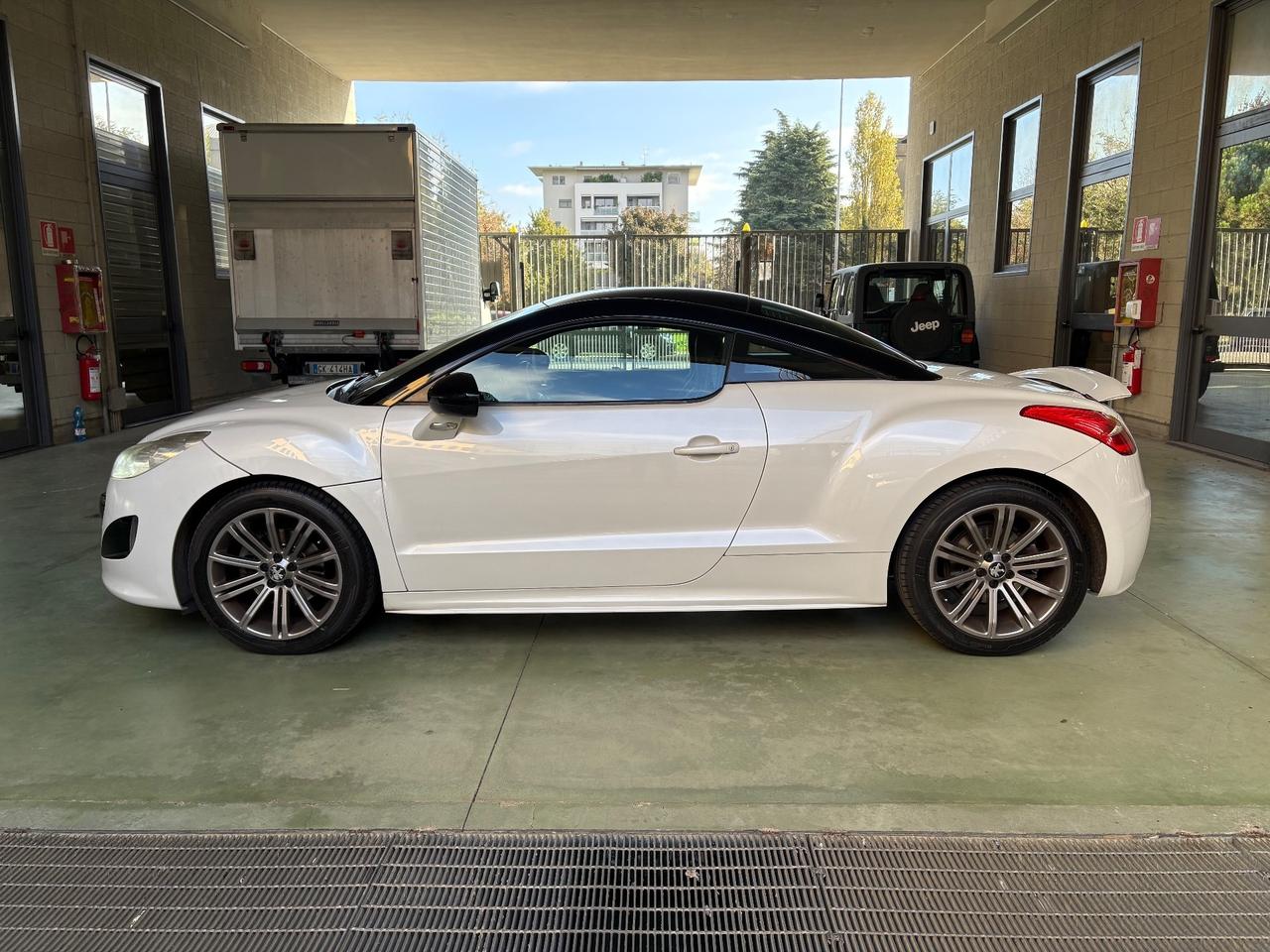 Peugeot RCZ 1.6 THP 156CV