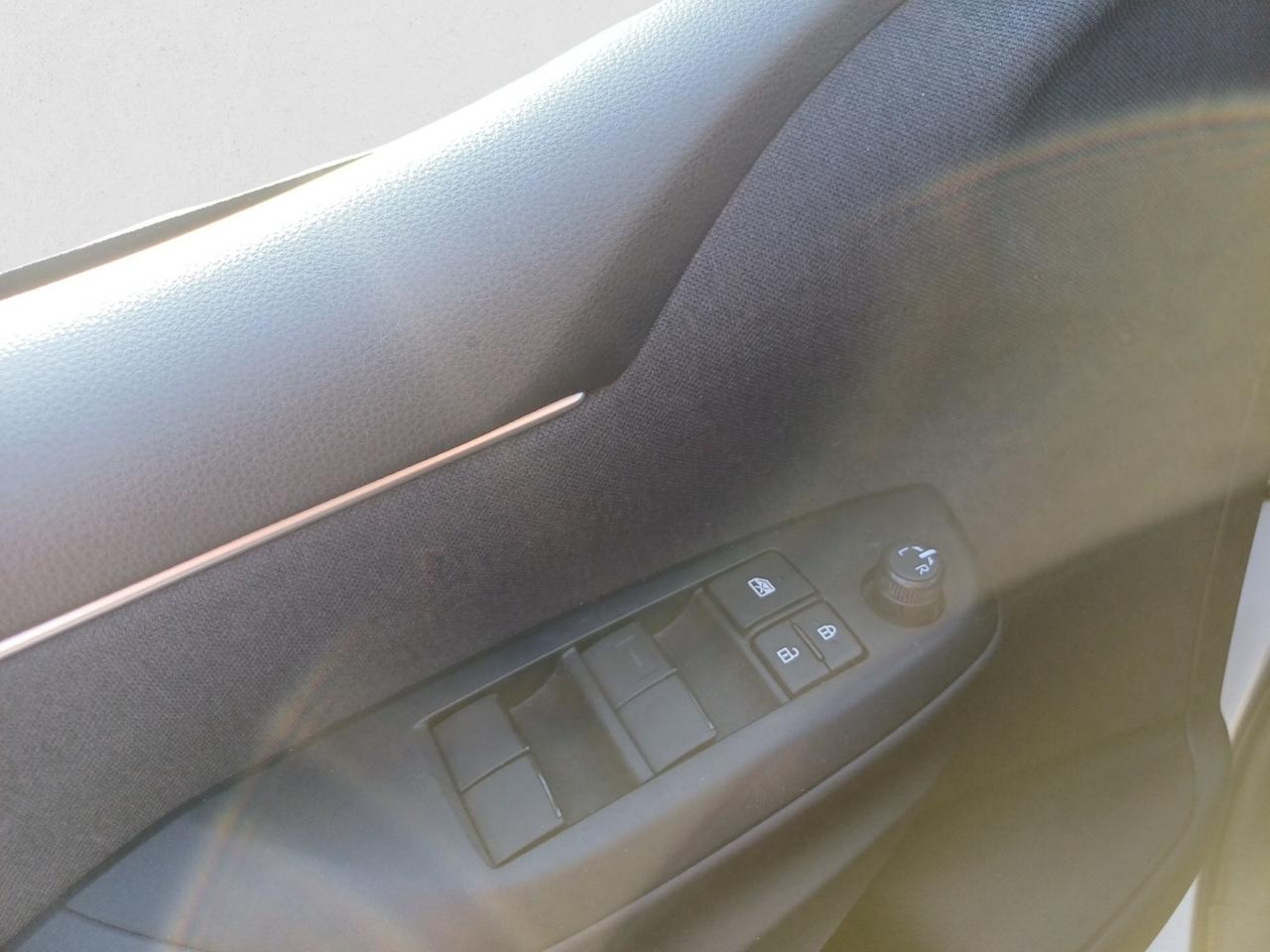 TOYOTA Yaris 4ª serie - Yaris 1.5 Hybrid 5 porte Active