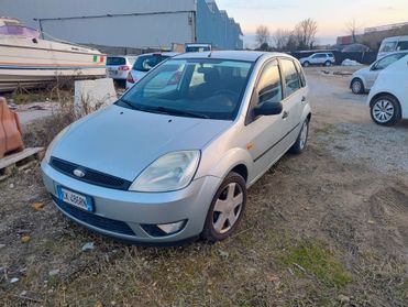 Ford Fiesta 1.4 16V 5p. Ghia