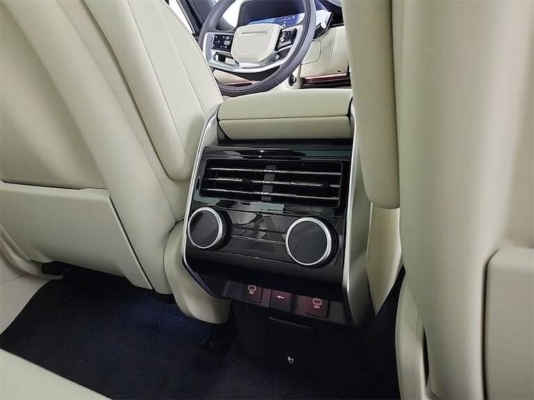 Land Rover Range 4.4 V8 NOLEGGIO LUNGO TERMINE - LEASING FULL INCLUSIVE