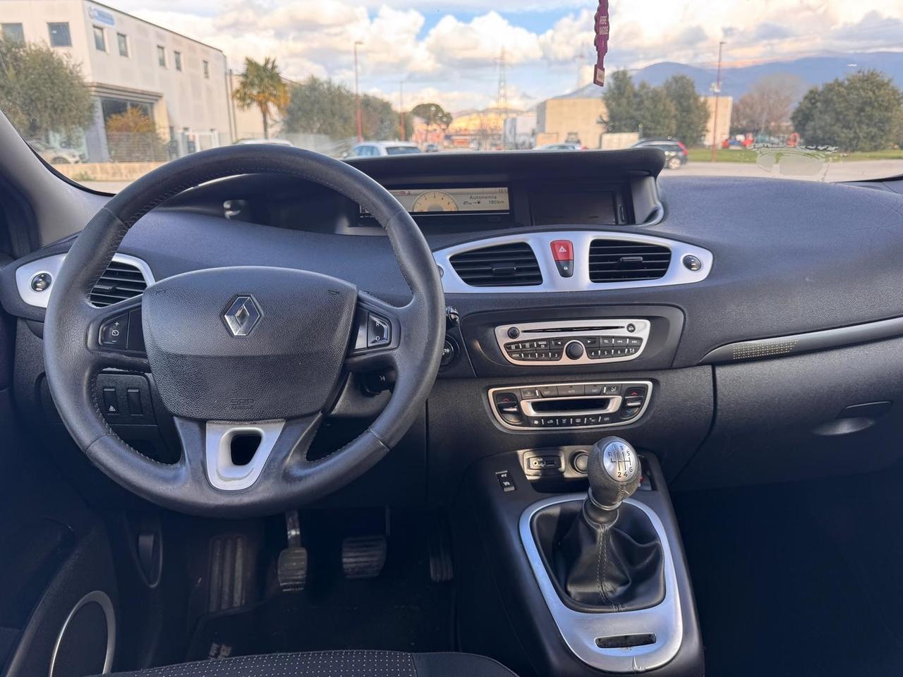 Renault Scénic X-Mod 1.5 dCi 110CV Luxe