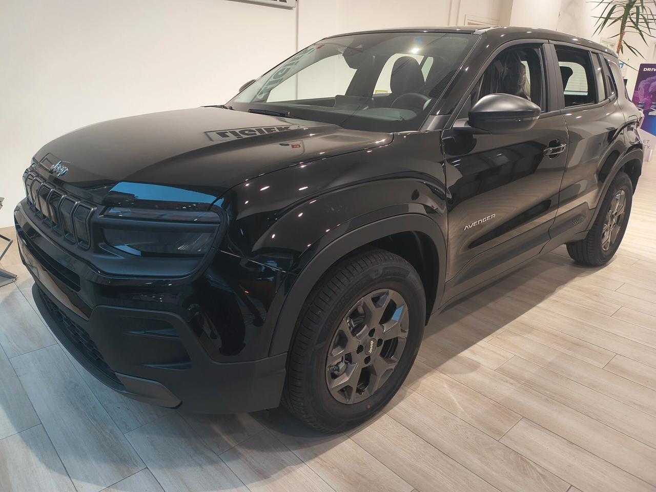 Jeep Avenger 1.2 Turbo 100 CV MHEV Longitude