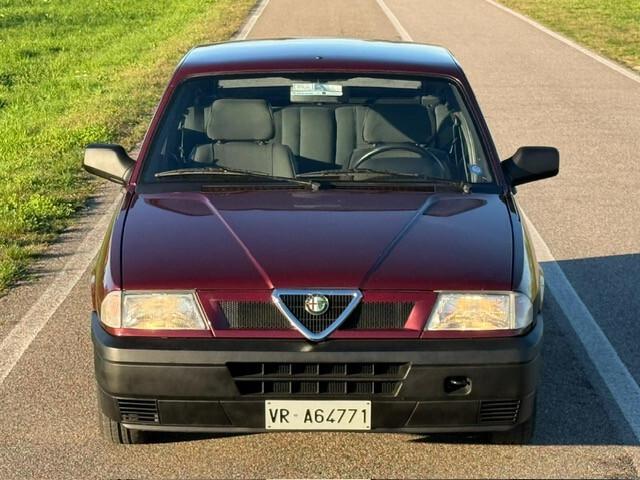 Alfa Romeo 33 L 1.300ie