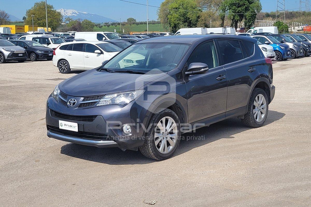 TOYOTA RAV4 2.2 D-CAT A/T 4WD Style
