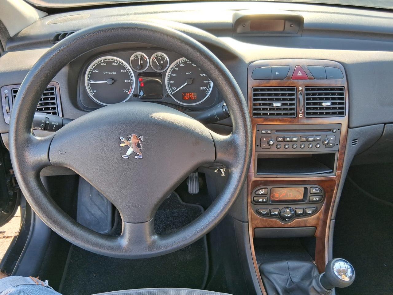 Peugeot 307 1.6 16V Station XT-2004
