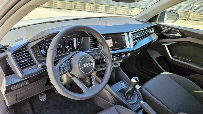 Audi A1 allstreet 30 TFSI Business