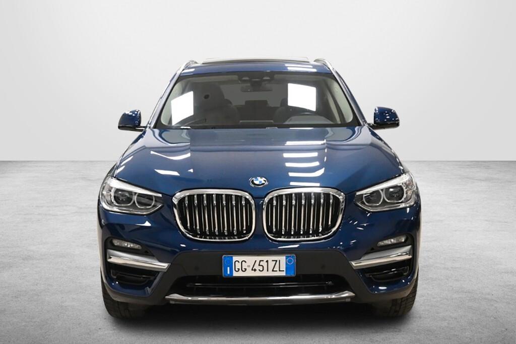 Bmw X3 18D 150CV STEPTRONIC 48V S-DRIVE LUXURY ( FARI LED - AMBIENT LIGHT TETTO PANORAMICO APR. )