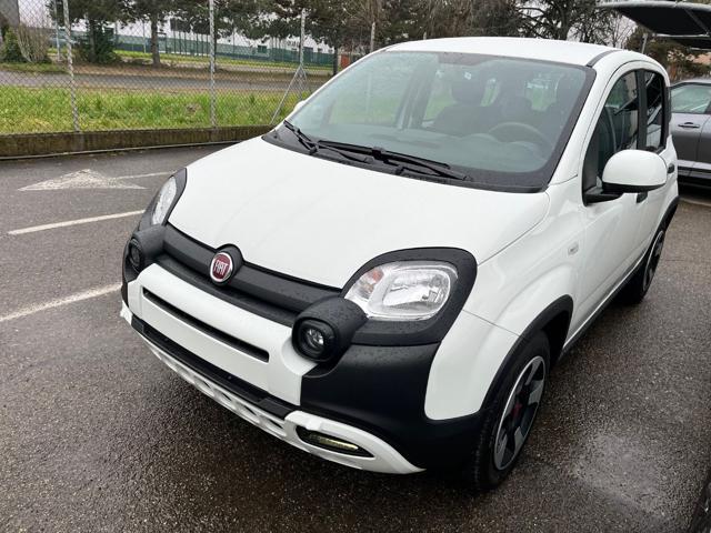 FIAT Panda 1.0 FireFly S&S Hybrid km 0 5 posti