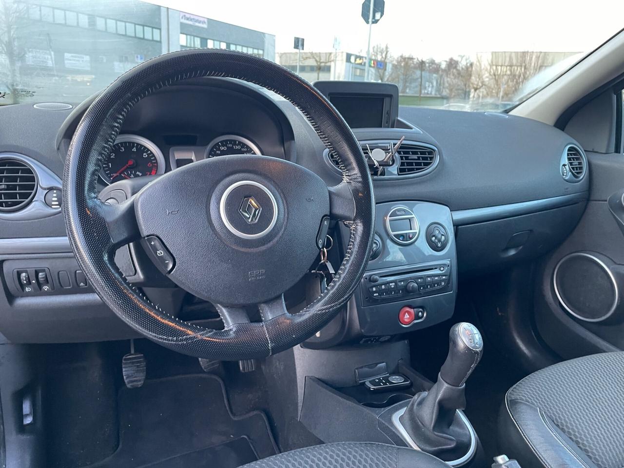 Renault Clio 1.2 16V TCE 100CV SporTour*Neopatentati*Navi*