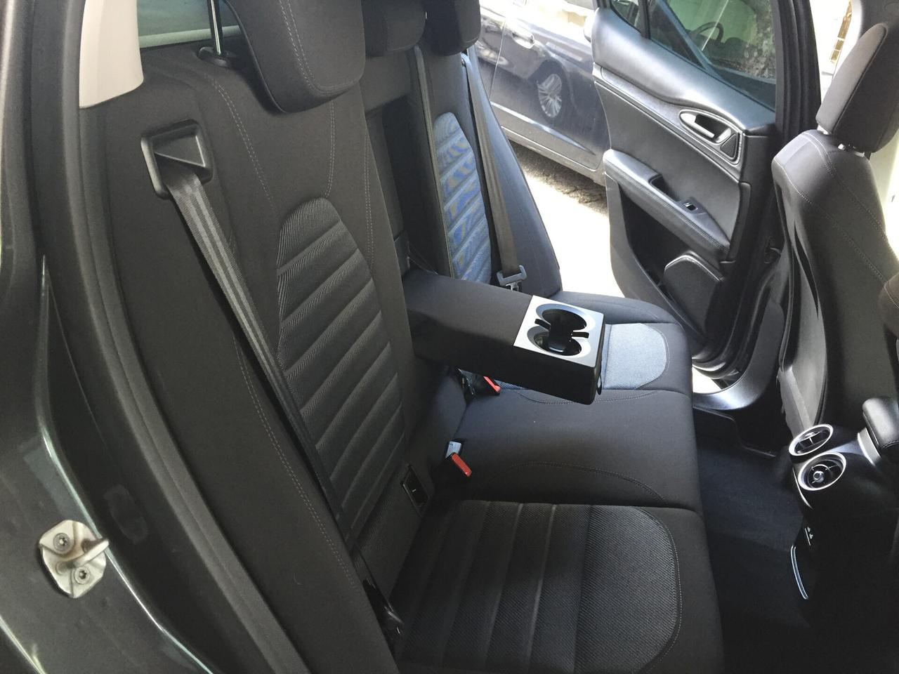 Alfa Romeo Stelvio 2.2 Turbodiesel 160 CV AT8 RWD Business