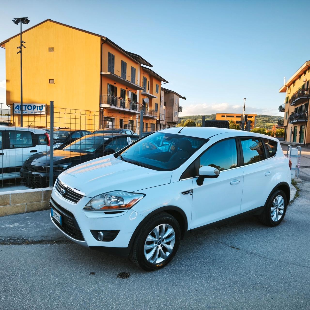Ford Kuga Kuga+ 2.0 TDCi 136 CV 4WD DPF