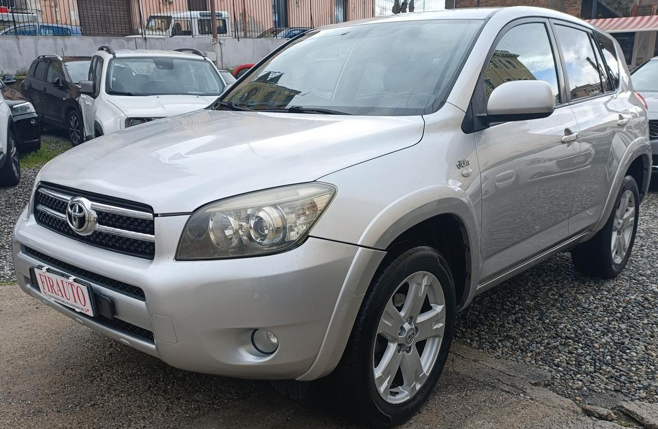 Toyota RAV 4 RAV4 Crossover 2.2 D-4D 177 CV Luxury