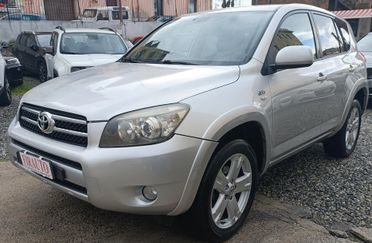 Toyota RAV 4 RAV4 Crossover 2.2 D-4D 177 CV Luxury