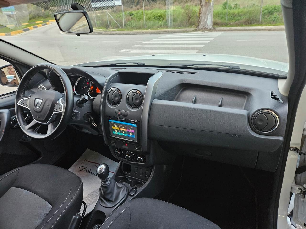 Dacia Duster 1.5 dCi 80kw 110cv FULL NAVI Retrocamera