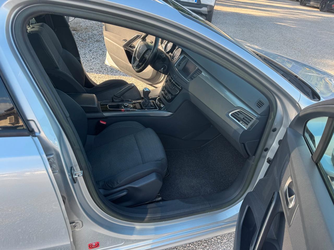 Peugeot 508 1.6 e-HDi 115CV SW Ciel Allure