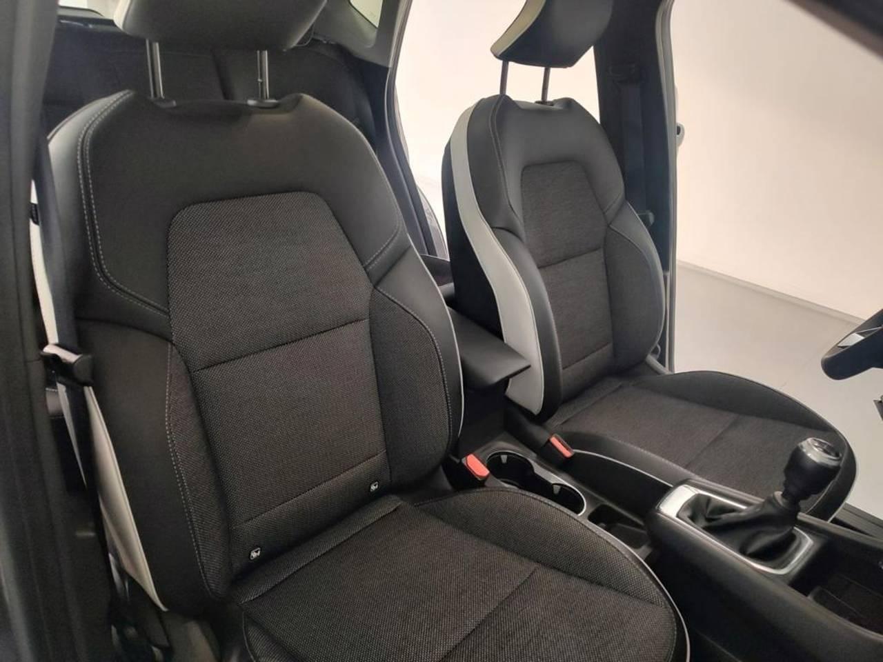 RENAULT Captur II - Captur 1.0 tce Intens Gpl 100cv