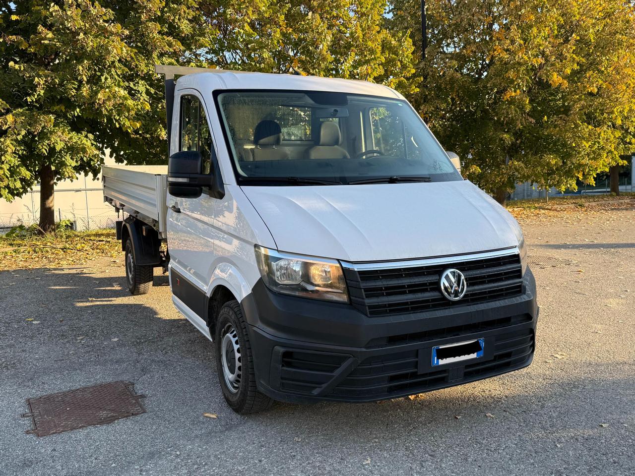 VOLKSWAGEN Crafter Ribaltabile trilaterale crafter 35 2.0 tdi 140cv L3 ribalt.tril. Business