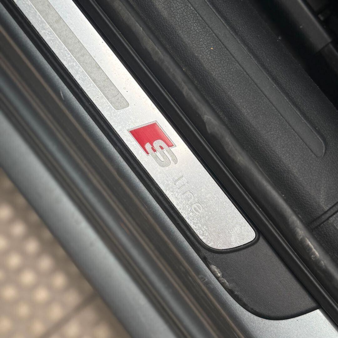 Audi A4 Avant 2.0 TDI 143CV S-Line FULL