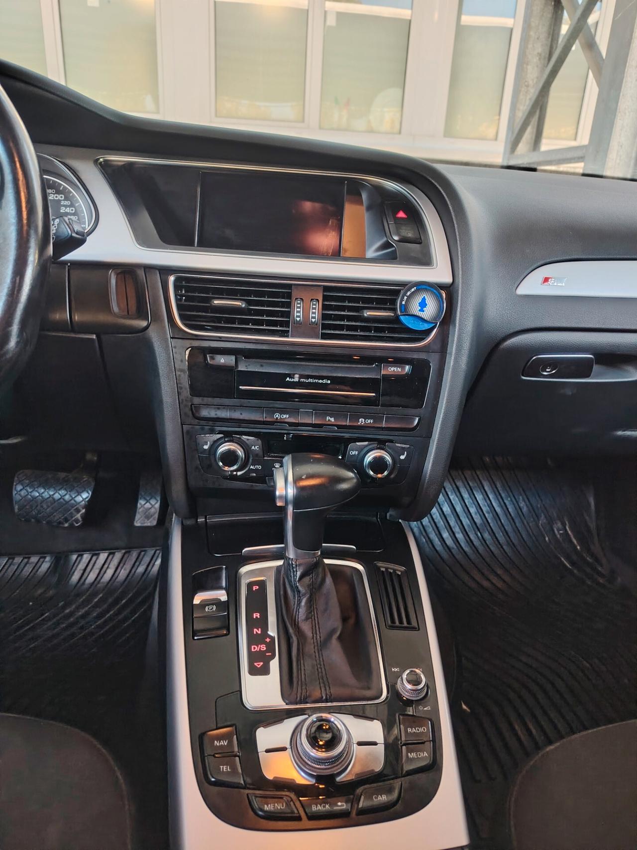 Audi A4 2.0 TDI clean diesel Business