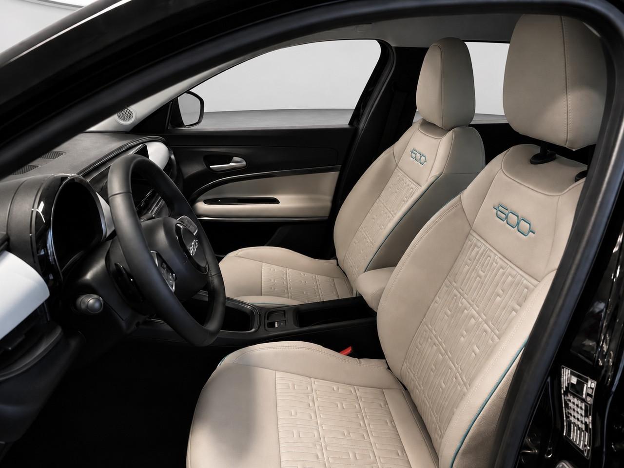FIAT 600 IV 2023 - 600 1.2 hybrid La Prima 110cv auto