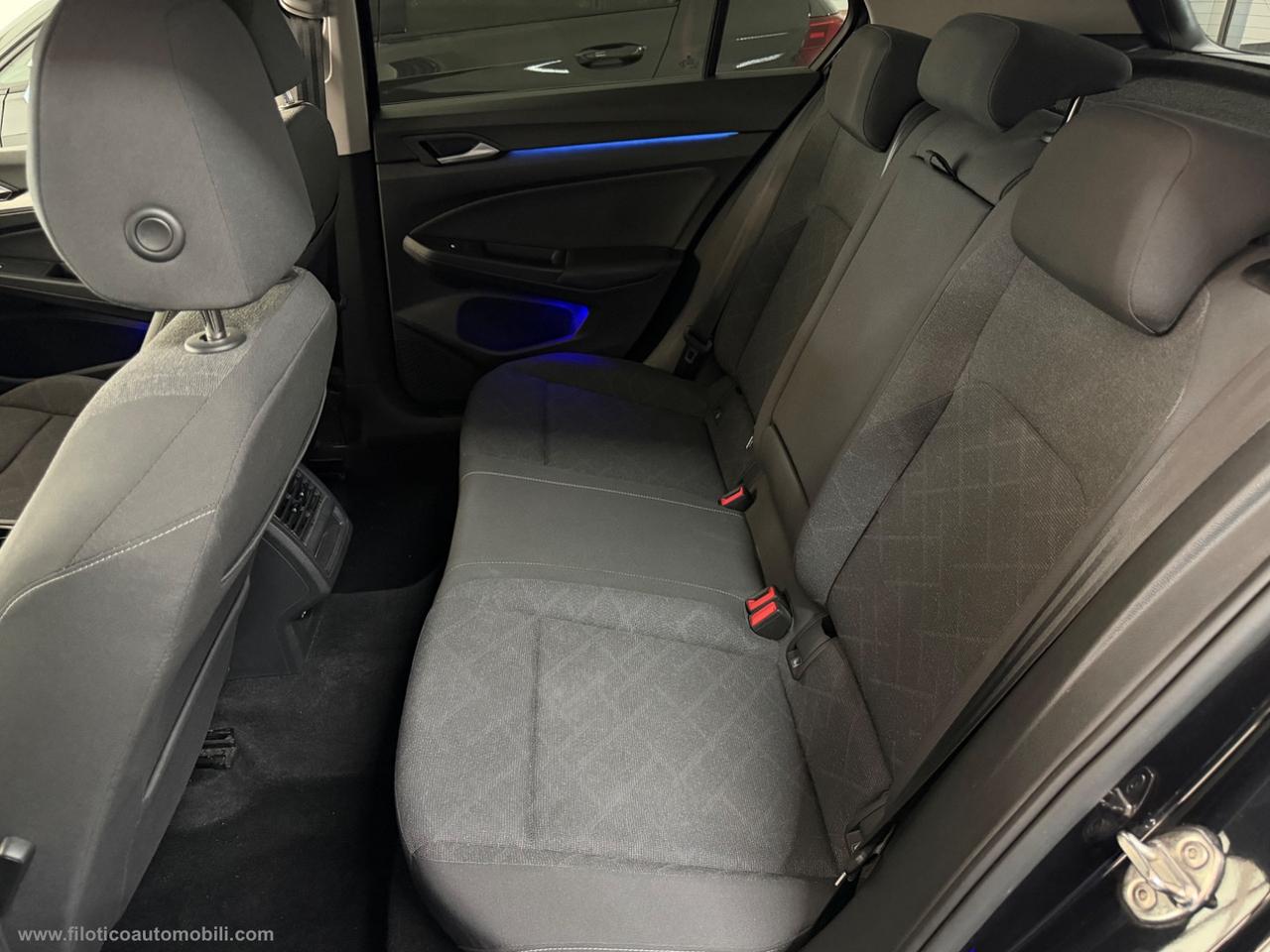 VOLKSWAGEN Golf 2.0 TDI 150CV DSG SCR Life FULL | USATO GARANTITO