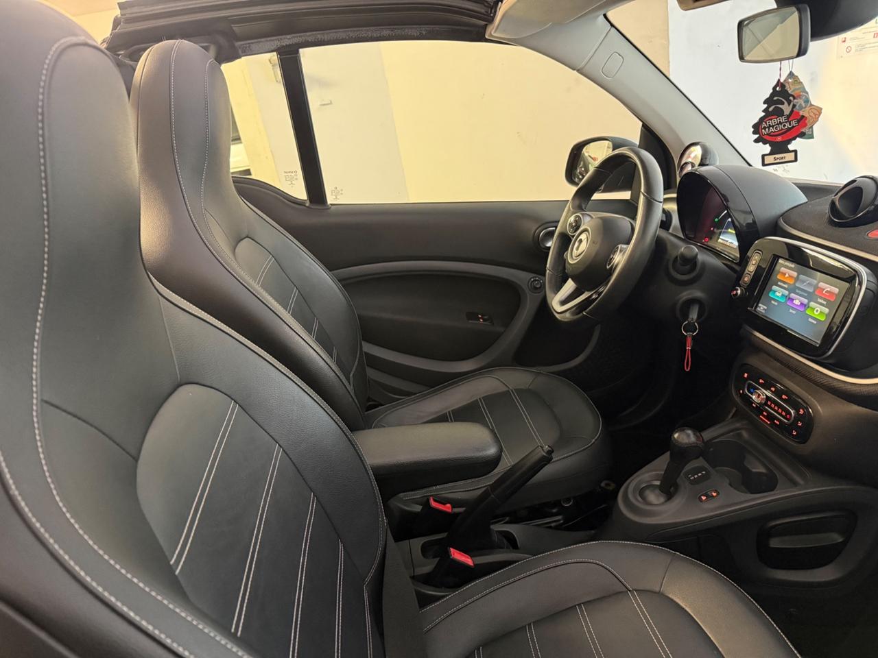 Smart ForTwo 90 0.9 T twinamic cabrio Prime