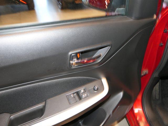 SUZUKI Swift 1.2 Hybrid 4WD AllGrip Top