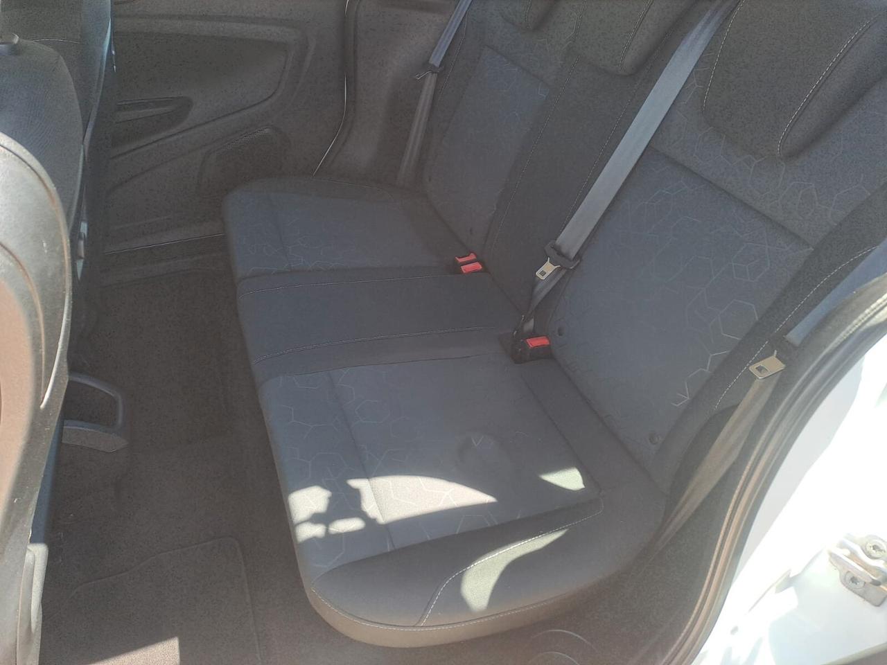 FORD B-MAX