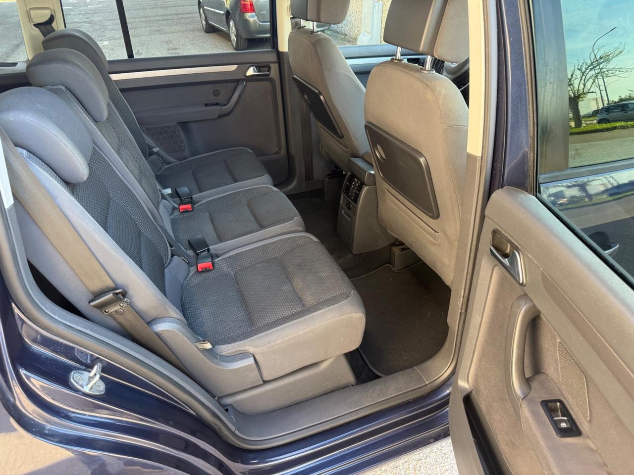 Volkswagen Touran 1.6 TDI Comfortline 7 Posti