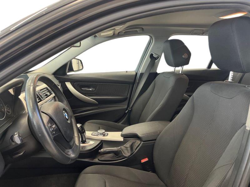 BMW Serie 3 318 d Business Advantage Steptronic