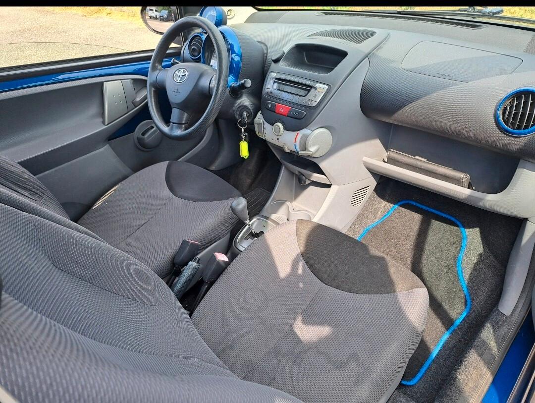 Toyota Aygo 1.0 12V VVT-i 3 porte Sol